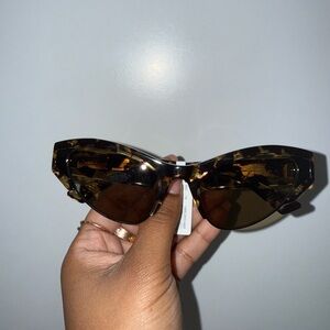 Bottega Veneta Tortoise Cat-Eye Sunglasses with Brown Lenses